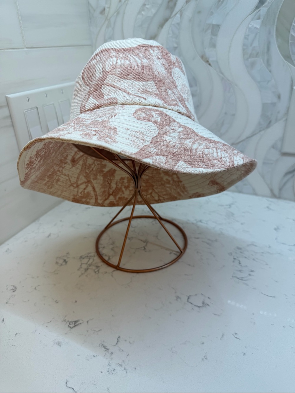 New Dior pink/cream lion motif Women's Bucket hat.